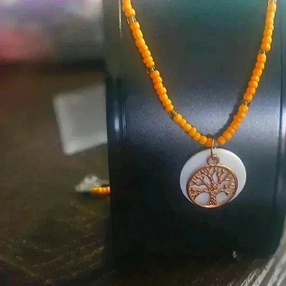 Tree of life beaded necklace - Picture 8 of 8